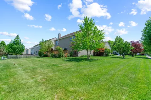Exterior - 968 Pattee Ave, Elburn, IL 60119 photo 5 of 7