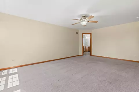 Bedroom - 968 Pattee Ave, Elburn, IL 60119 photo 4 of 6
