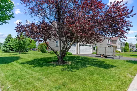 Exterior - 968 Pattee Ave, Elburn, IL 60119 photo 6 of 7