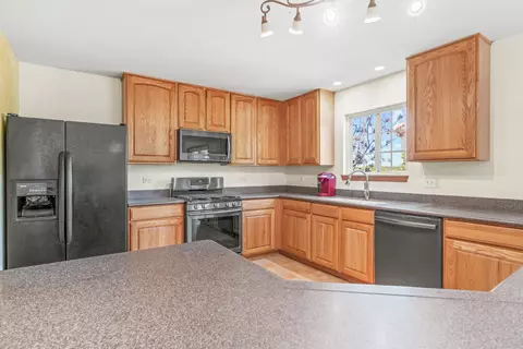 Kitchen - 968 Pattee Ave, Elburn, IL 60119 photo 1 of 3