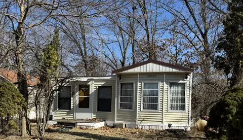 5 158 Woodhaven Lks, Sublette, IL 61367