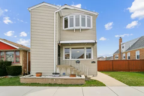5535 S Kildare Ave, Chicago, IL 60629