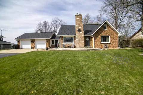 493 W Chebanse Ave, Chebanse, IL 60922