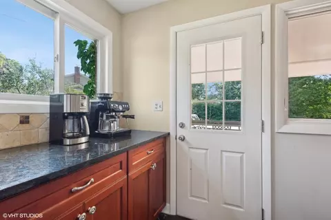 Entry Way - 1508 Gamon Rd, Wheaton, IL 60189 photo 2 of 2