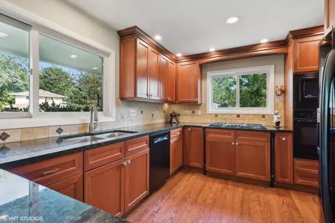 Kitchen - 1508 Gamon Rd, Wheaton, IL 60189 photo 1 of 3