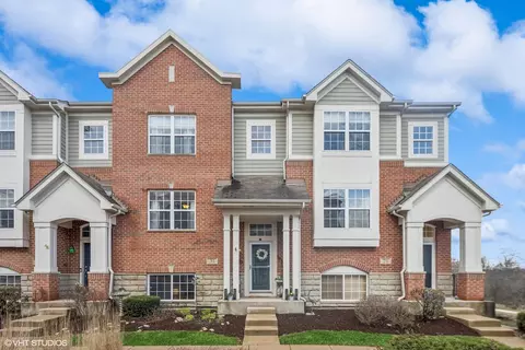31 Grace Ct, Lemont, IL 60439