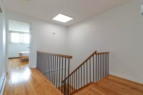 Entry Way - 1325 E 55th St, Chicago, IL 60615 photo 1 of 2
