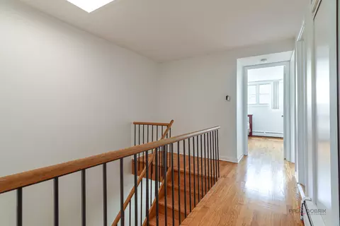 Entry Way - 1325 E 55th St, Chicago, IL 60615 photo 2 of 2