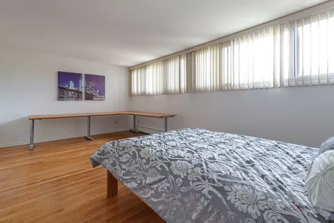 Bedroom - 1325 E 55th St, Chicago, IL 60615 photo 5 of 7