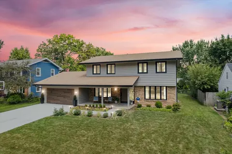 1705 Millbrook Ct, Geneva, IL 60134