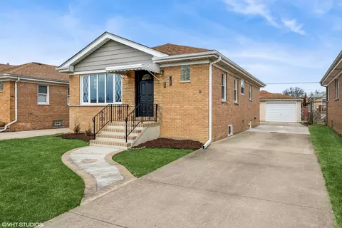 7648 W Ainslie St, Norridge, IL 60706
