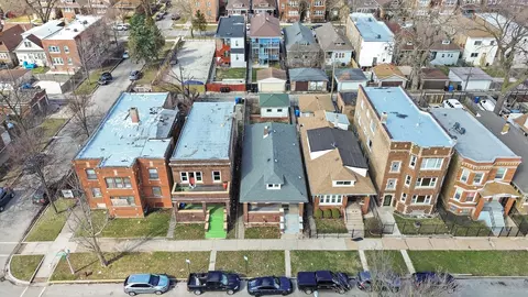 5950 S Artesian Ave, Chicago, IL 60629 photo 6