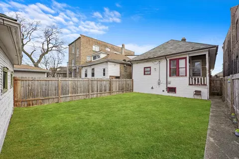 5950 S Artesian Ave, Chicago, IL 60629 photo 19