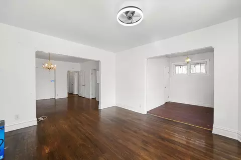 5950 S Artesian Ave, Chicago, IL 60629 photo 10