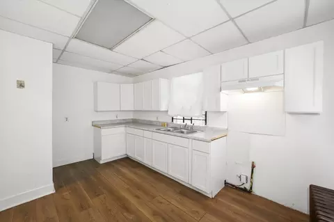 5950 S Artesian Ave, Chicago, IL 60629 photo 15