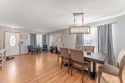 Dining - 1907 Long Ridge Ct, Plainfield, IL 60586 photo 1 of 1