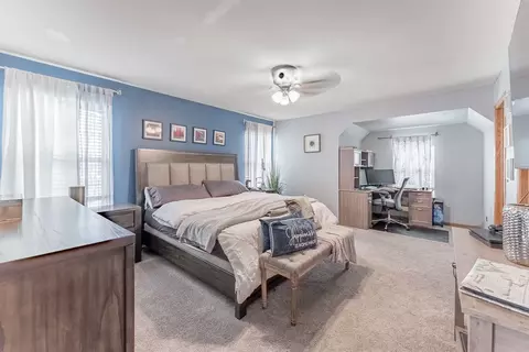 Bedroom - 1907 Long Ridge Ct, Plainfield, IL 60586 photo 2 of 7