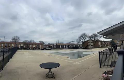 Undisclosed, Des Plaines, IL 60016 photo 16