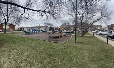 Undisclosed, Des Plaines, IL 60016 photo 14