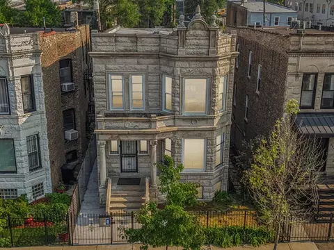 3220 W Polk St, Chicago, IL 60624