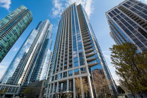 1235 S Prairie Ave #3507, Chicago, IL 60605