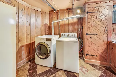 Other - 8122 Edgewater Rd, North Riverside, IL 60546 photo 14 of 16