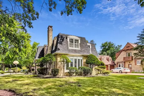 Exterior - 8122 Edgewater Rd, North Riverside, IL 60546 photo 3 of 15