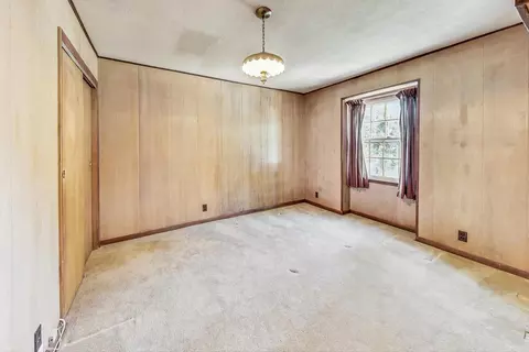 Bedroom - 8122 Edgewater Rd, North Riverside, IL 60546 photo 7 of 9