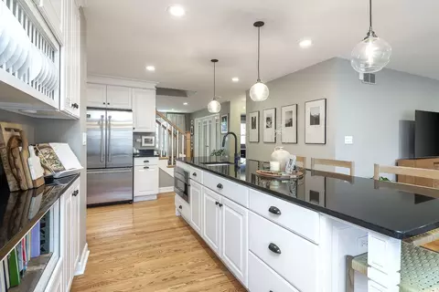 Kitchen - 133 S Williston St, Wheaton, IL 60187 photo 4 of 6