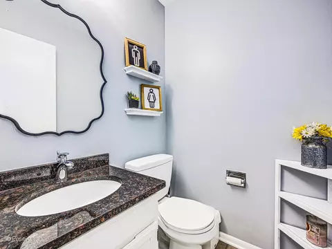 Bath - 0 N712 Concord Ln, Winfield, IL 60190 photo 1 of 3