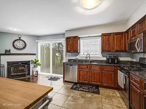 Kitchen - 0 N712 Concord Ln, Winfield, IL 60190 photo 4 of 4