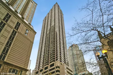 30 E Huron St #1308, Chicago, IL 60611
