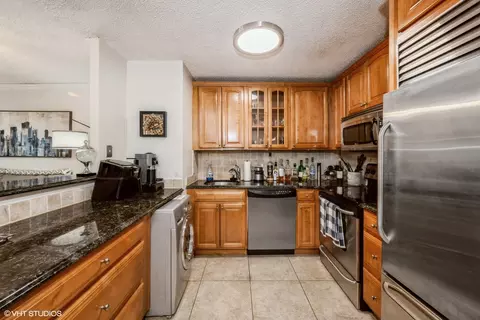 30 E Huron St #1308, Chicago, IL 60611 photo 11