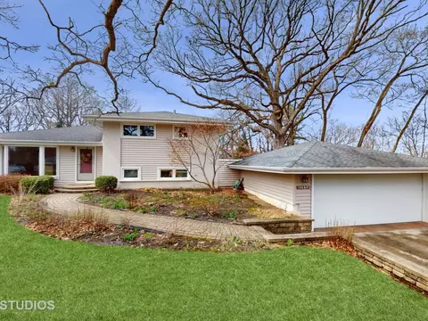 265 West Ln, Lake Zurich, IL 60047