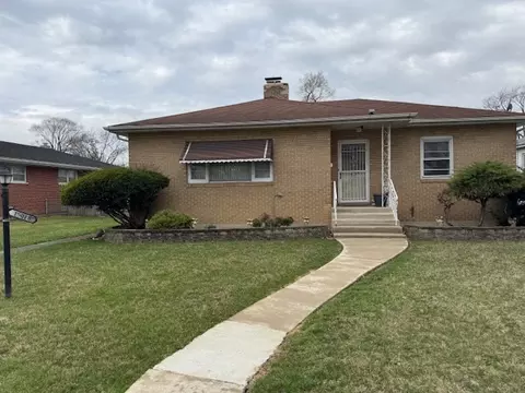 15018 Loomis Ave, Harvey, IL 60426