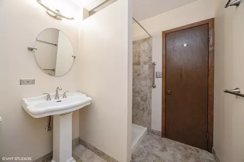 3731 Madison Ave, Brookfield, IL 60513 photo 22