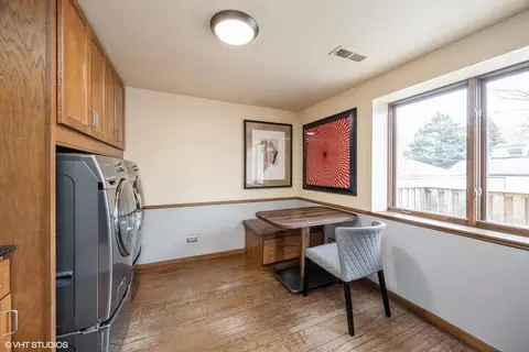 3731 Madison Ave, Brookfield, IL 60513 photo 11