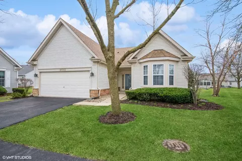 21055 W Aspen Ln, Plainfield, IL 60544