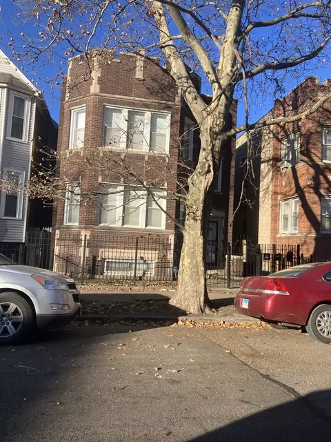 7312 S St Lawrence Ave, Chicago, IL 60619