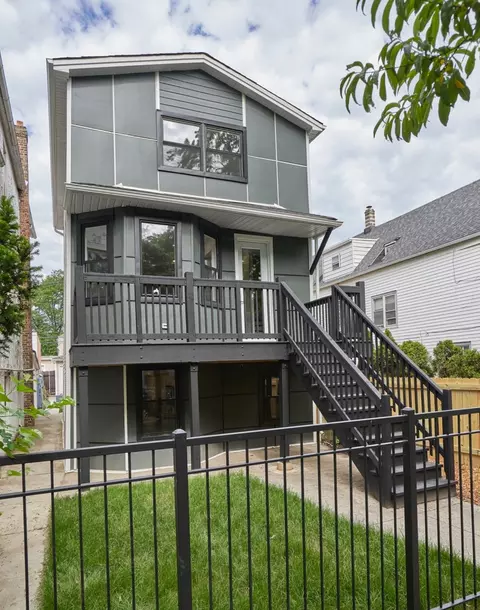4330 N Lawndale Ave, Chicago, IL 60618