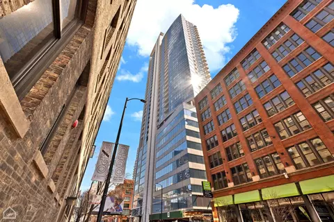 303 W Ohio St #2603, Chicago, IL 60654