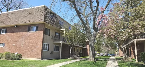 2508 Algonquin Rd #5, Rolling Meadows, IL 60008