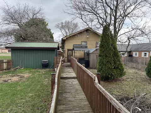 230 E Holmes St, Paxton, IL 60957 photo 14