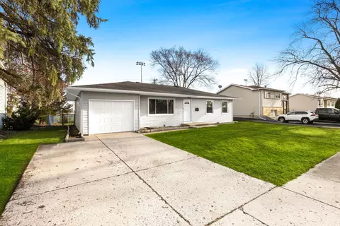 2522 Ravinia Ln, Woodridge, IL 60517