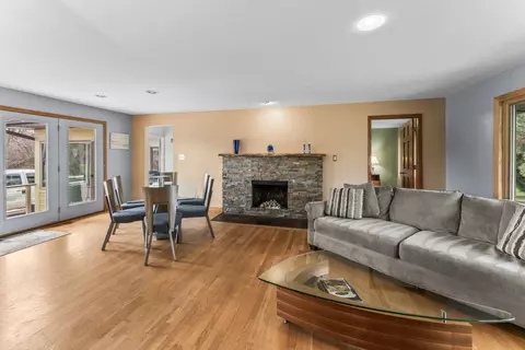 11241 72nd St, Burr Ridge, IL 60527 photo 6