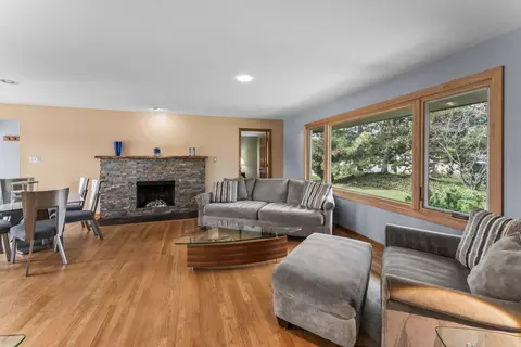 11241 72nd St, Burr Ridge, IL 60527 photo 5
