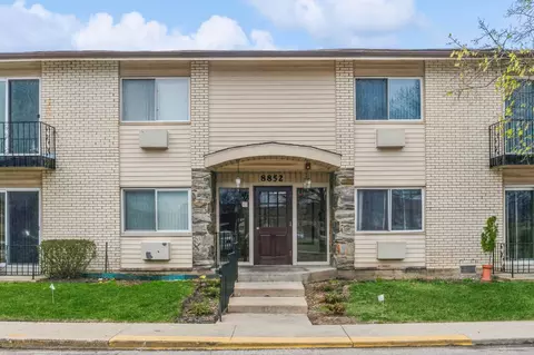 8852 Leslie Ln #1F, Des Plaines, IL 60016