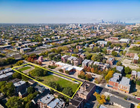 1401 E 67th St, Chicago, IL 60637 photo 1