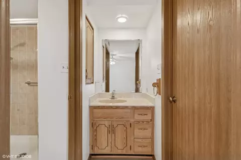 13308 W Circle Drive Pkwy #107, Crestwood, IL 60418 photo 19