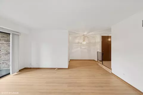 13308 W Circle Drive Pkwy #107, Crestwood, IL 60418 photo 6